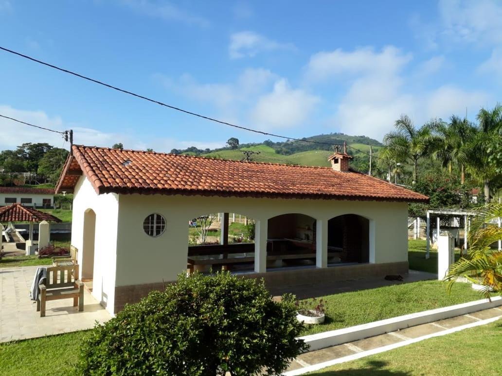فيلا Sitio Dos Rodrigues Lindóia المظهر الخارجي الصورة